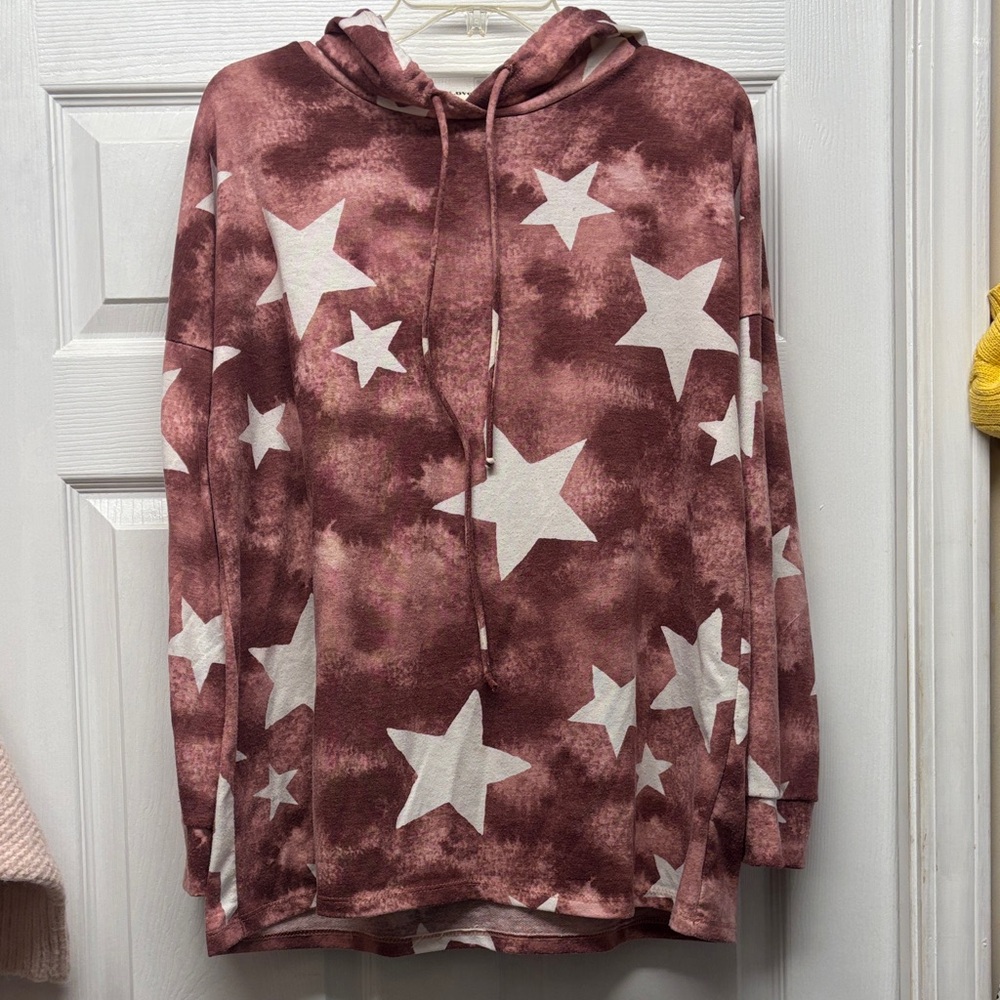 Sew In Love Star Patterned Burgundy & White Shirt with Hood Medium